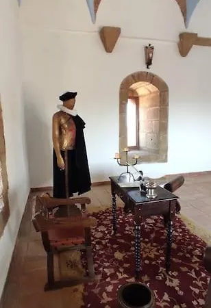 El Zarzal De Segura Segura de León